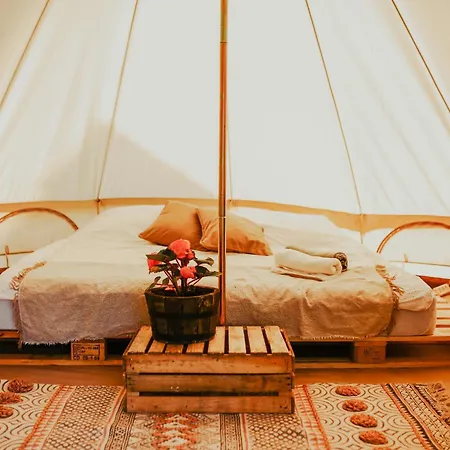 Роскошный шатер Osada Puc 10 Косцежина