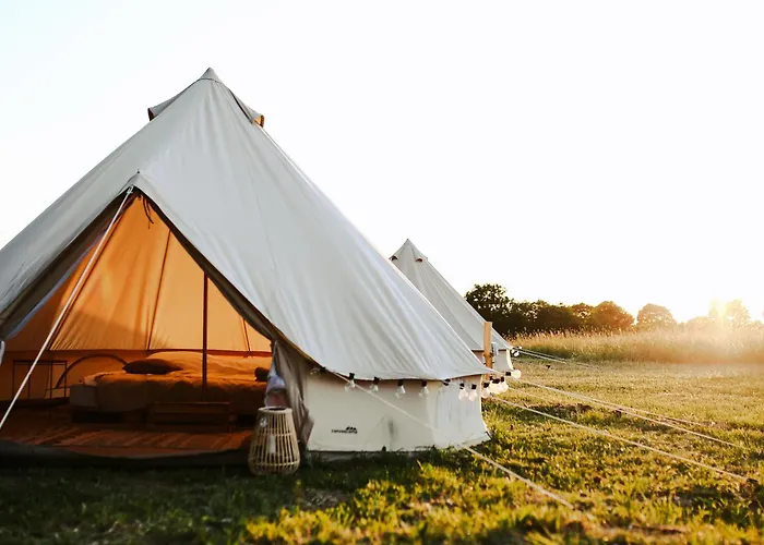 Osada Puc 10 Lyxtält Kościerzyna